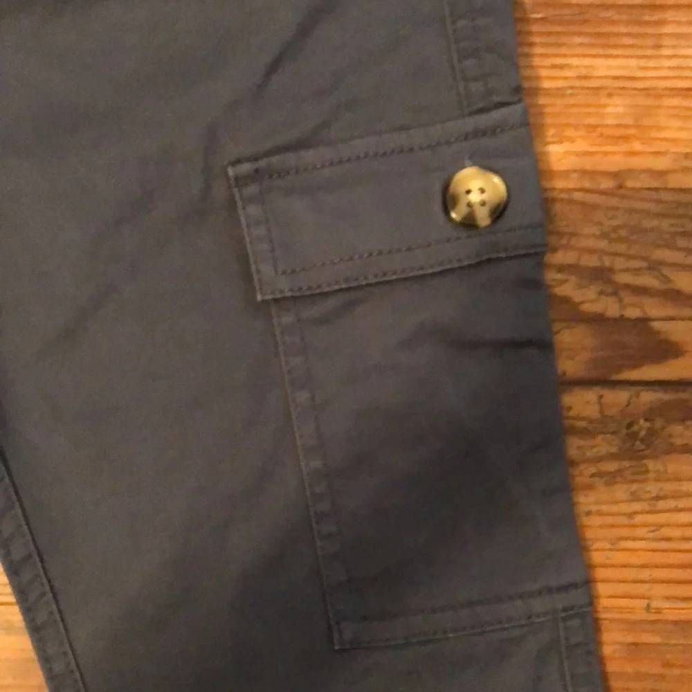 Mini Boden l NWT Navy Cropped Cargo Pants